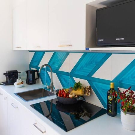 Sorrentovibes - Two Bedrooms New Family Home In Sorrento Center المظهر الخارجي الصورة