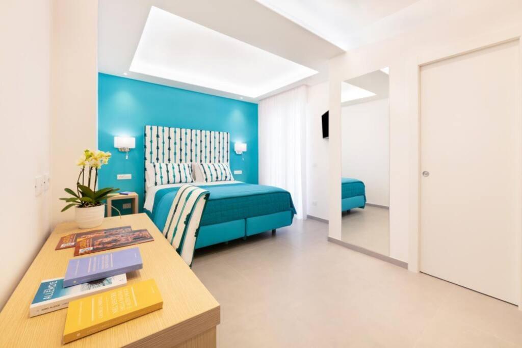 Sorrentovibes - Two Bedrooms New Family Home In Sorrento Center المظهر الخارجي الصورة
